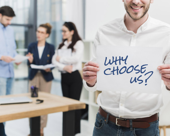 Why Choose Us - Team collaboration